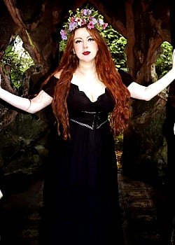 Aline Happ
